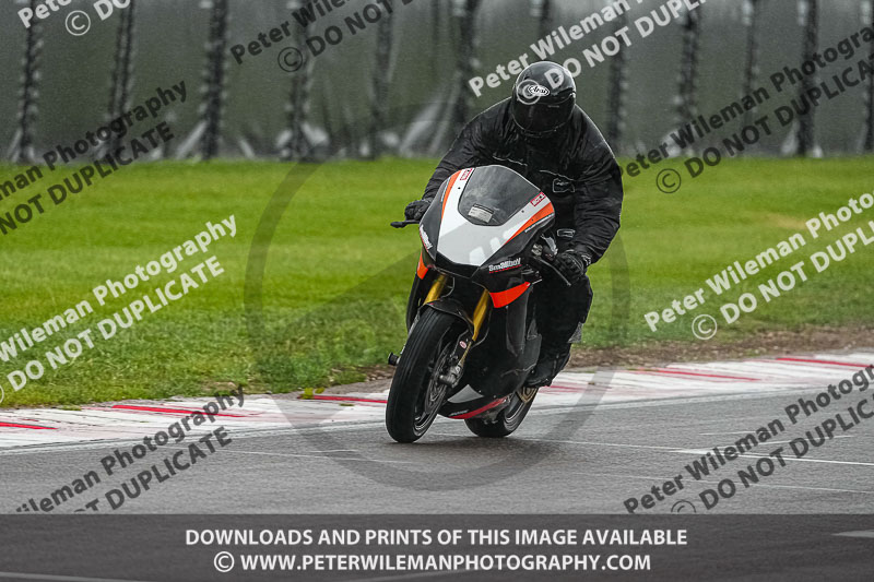 donington no limits trackday;donington park photographs;donington trackday photographs;estoril;event digital images;motorbikes;no limits;no limits trackdays;peter wileman photography;portugal;trackday;trackday digital images;trackday photos